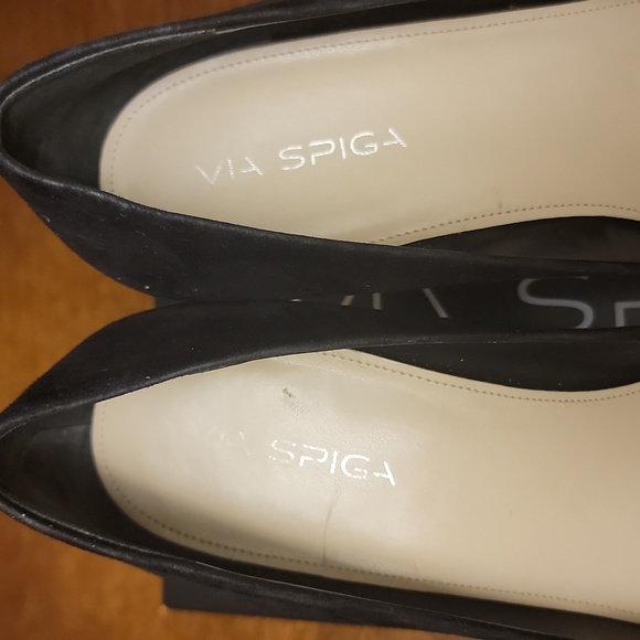 gorgeous Via Spiga 'Farley' 4" Suede Wedge Heeled Pumps $225 - Picture 9 of 10